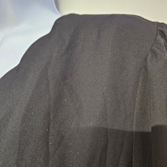 Nine Britton Black Long Sleeve Blouse Size M Scalloped Neckline Mature Office - Picture 3 of 9